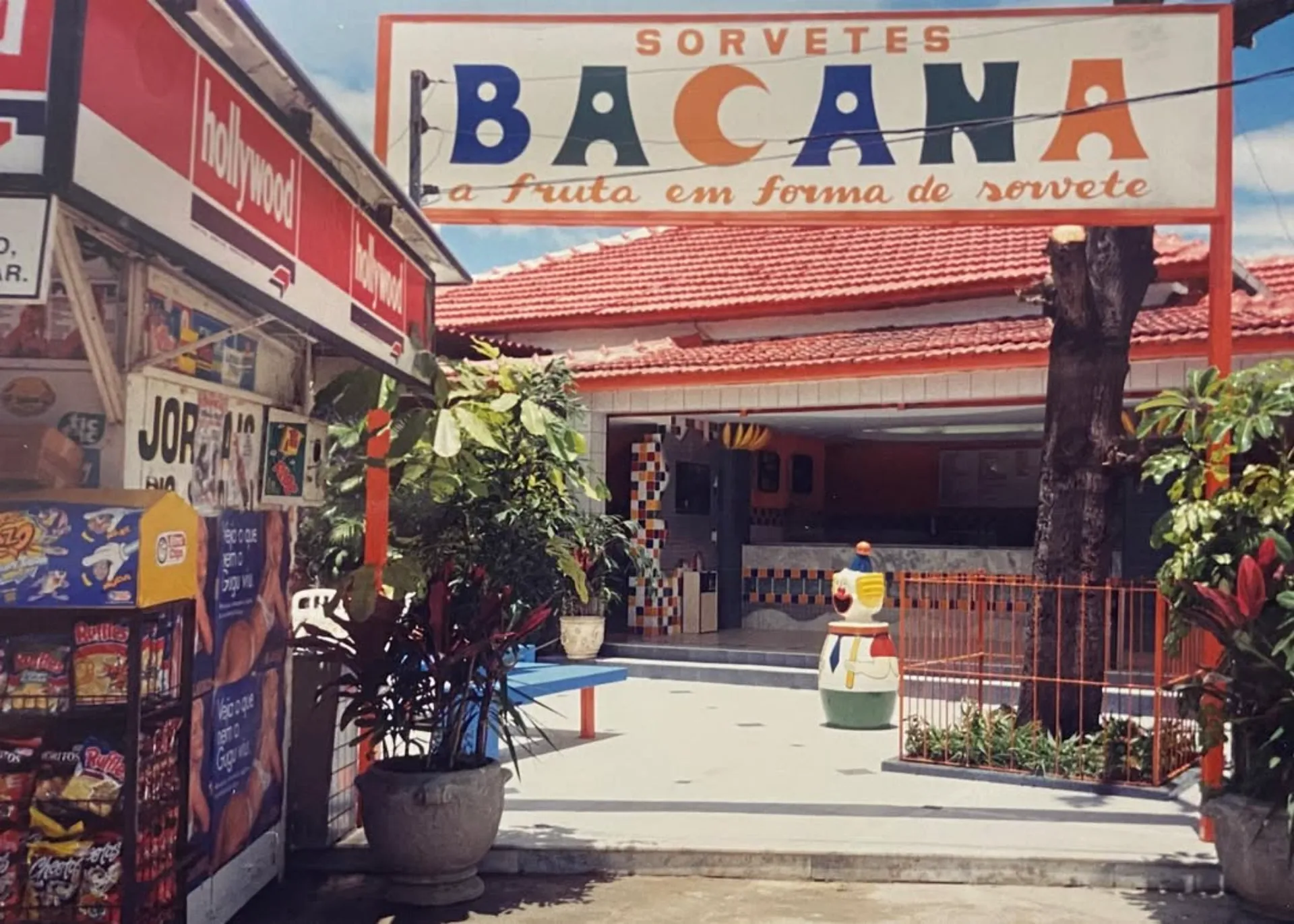 Fachada histórica da Sorveteria Bacana